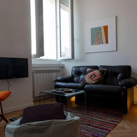 Bilocale Con Vista A 7 Minuti Dal Centro דירה טריאסטה